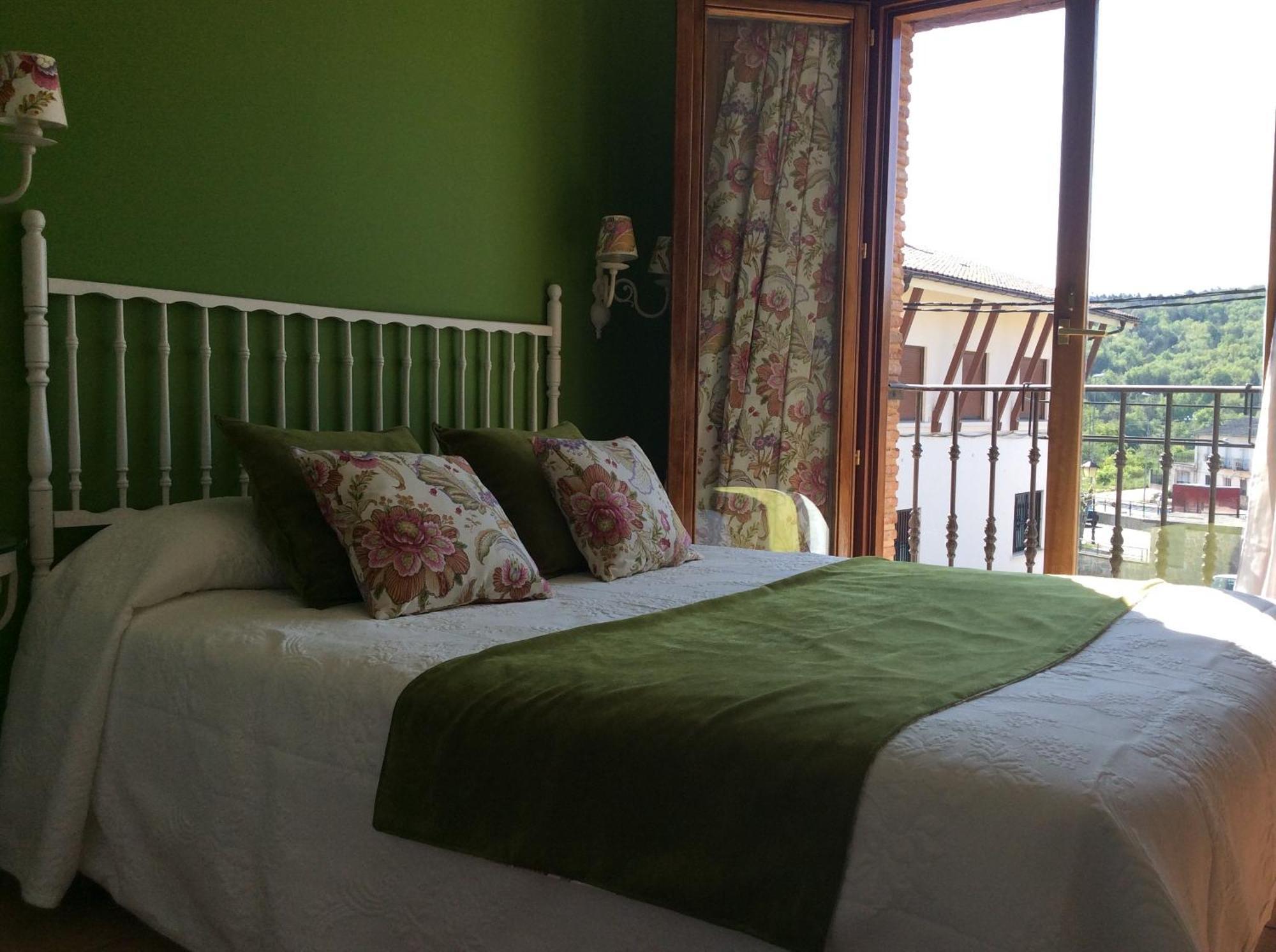 Hotel Rural Los Roturos Maestu Eksteriør bilde