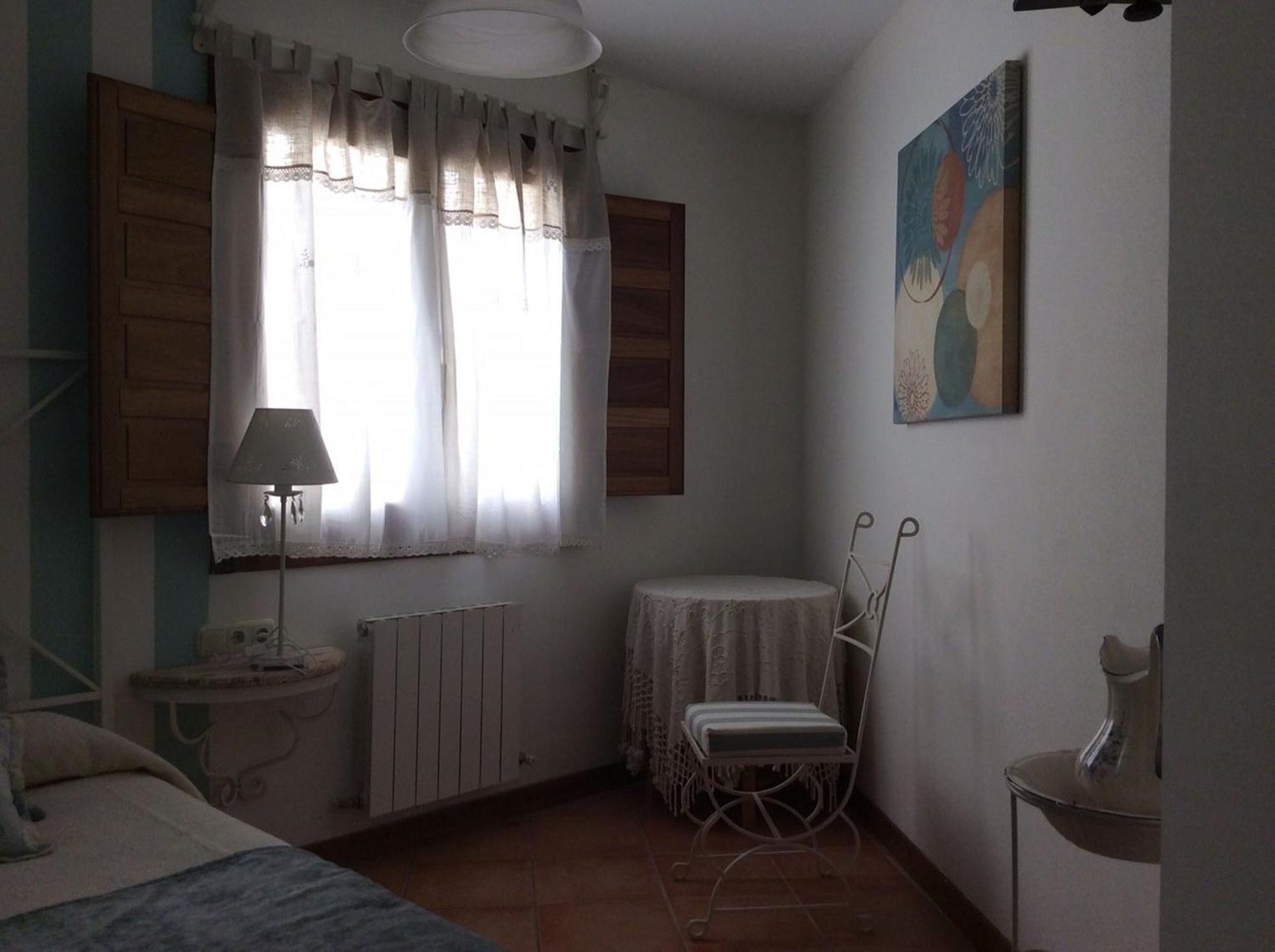Hotel Rural Los Roturos Maestu Rom bilde