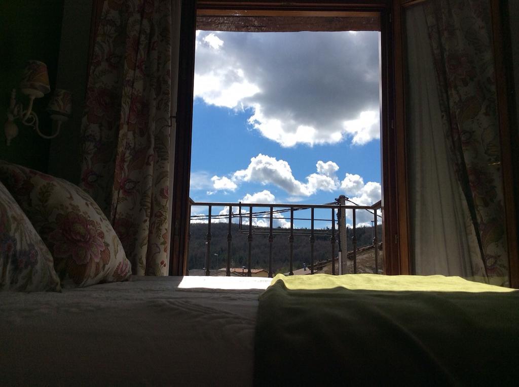 Hotel Rural Los Roturos Maestu Eksteriør bilde